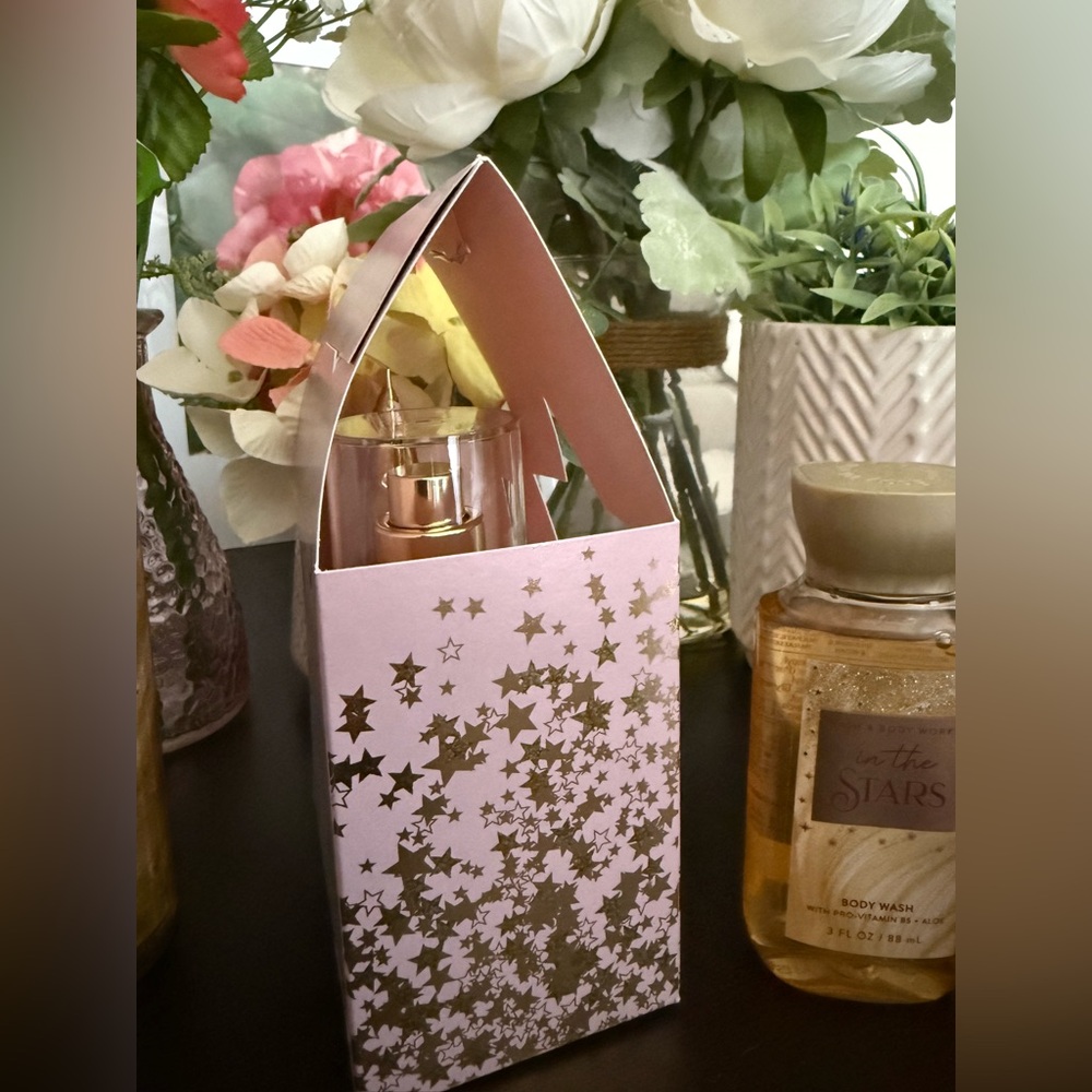 🆕💫 BATH & BODY WORKS “IN THE STARS” BODY CARE COLLECTION. BRAND NEW! - Picture 4 of 8